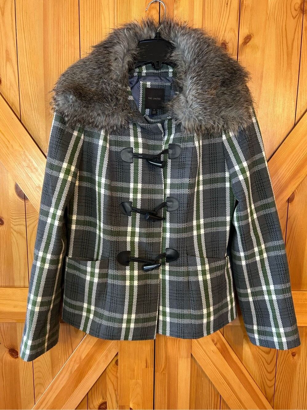 The Limited Faux Fur Collar Plaid Coat Size Medium (0550)